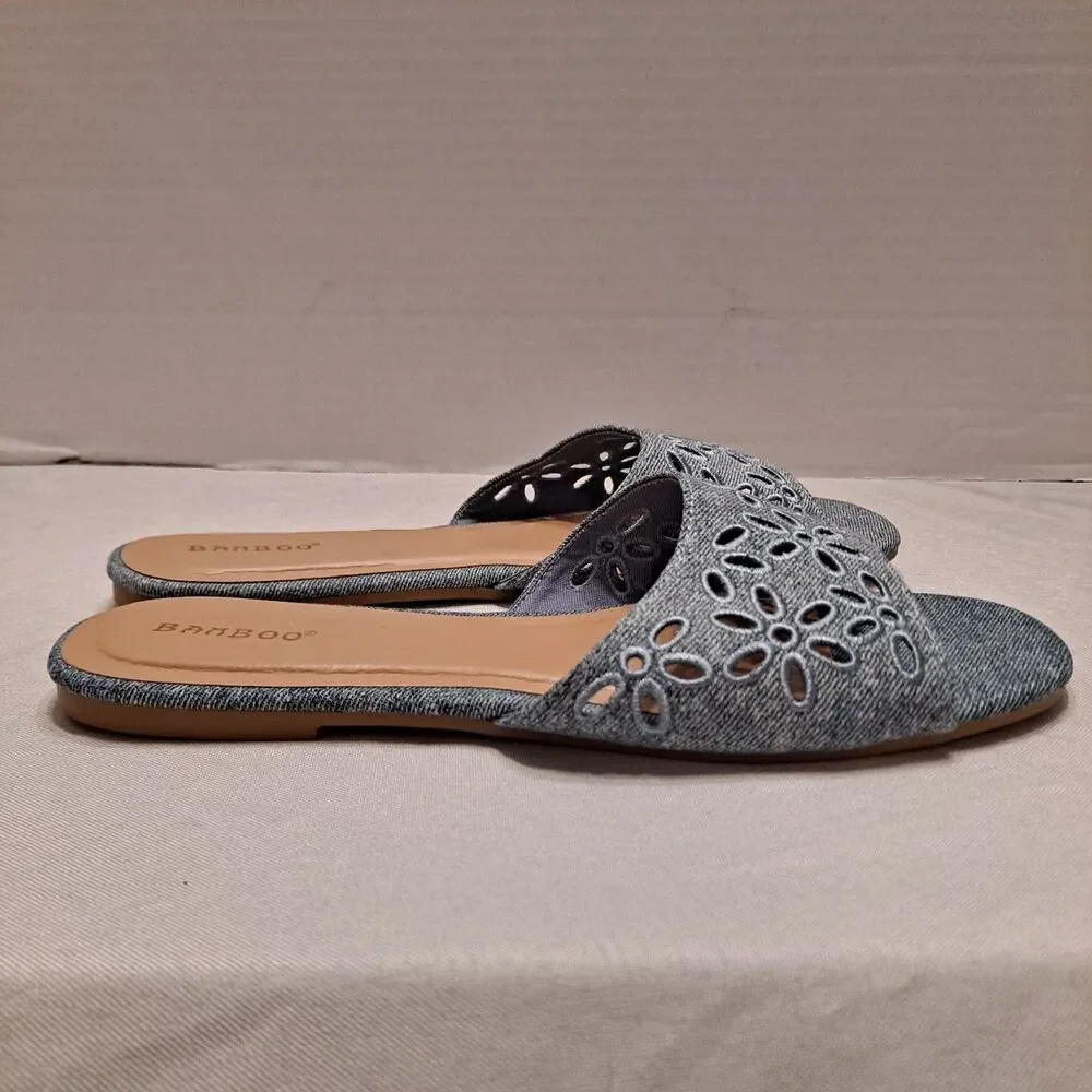 Bamboo Women's Denim Slide Sandals Size 8.5 Blue Floral Embroidered Perforated